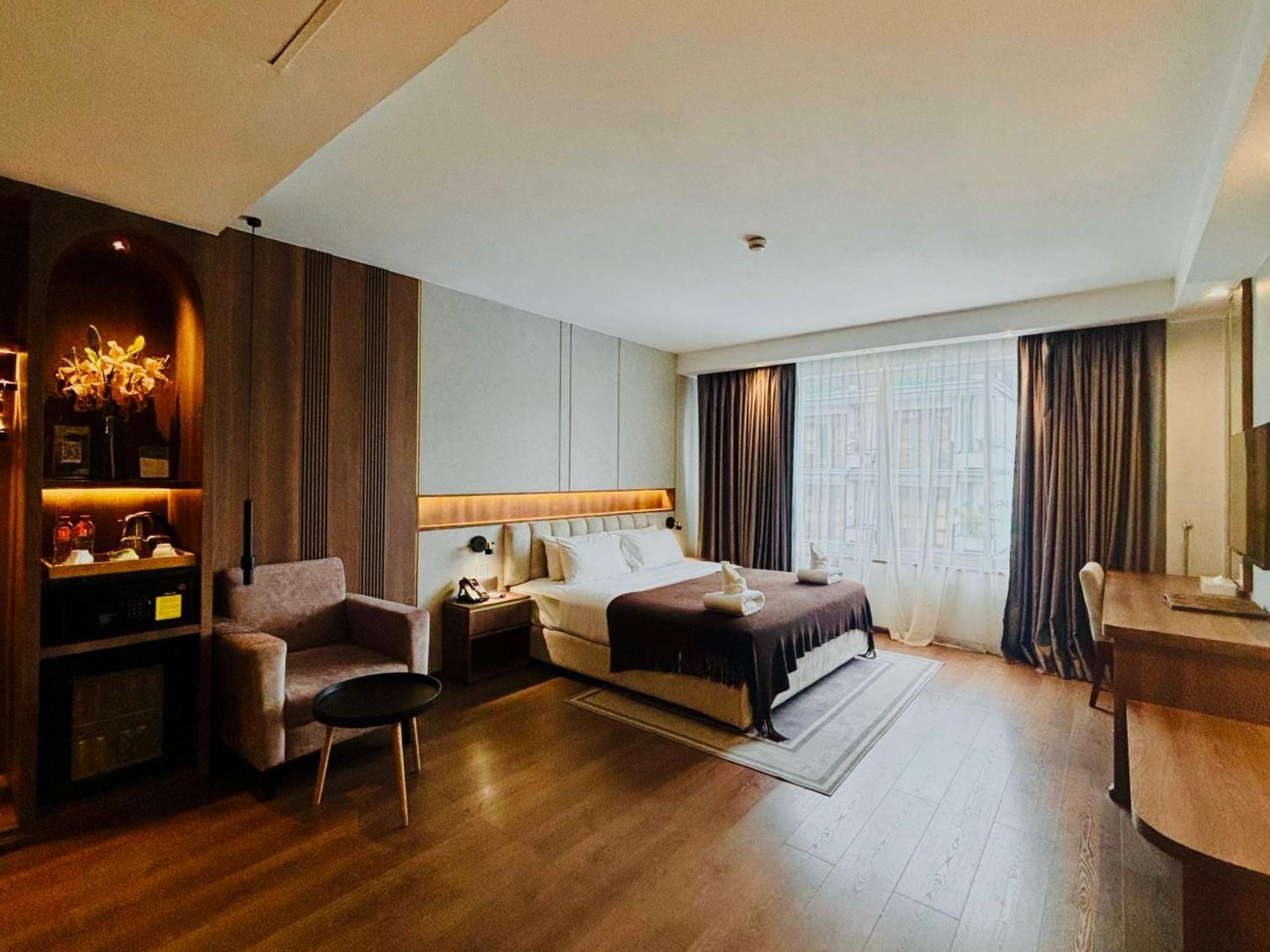 Harmony Phnom Penh Hotel Екстер'єр фото