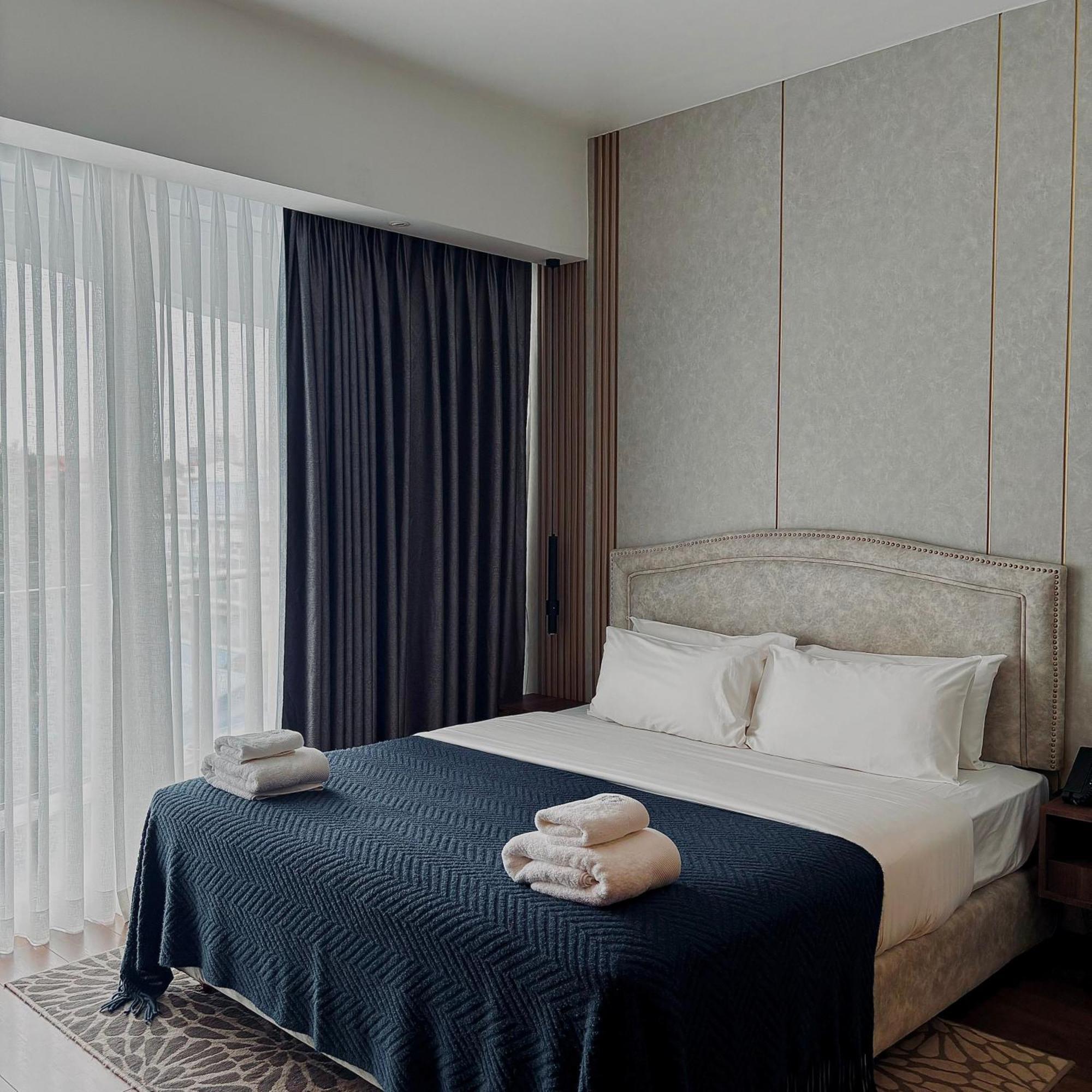 Harmony Phnom Penh Hotel Екстер'єр фото